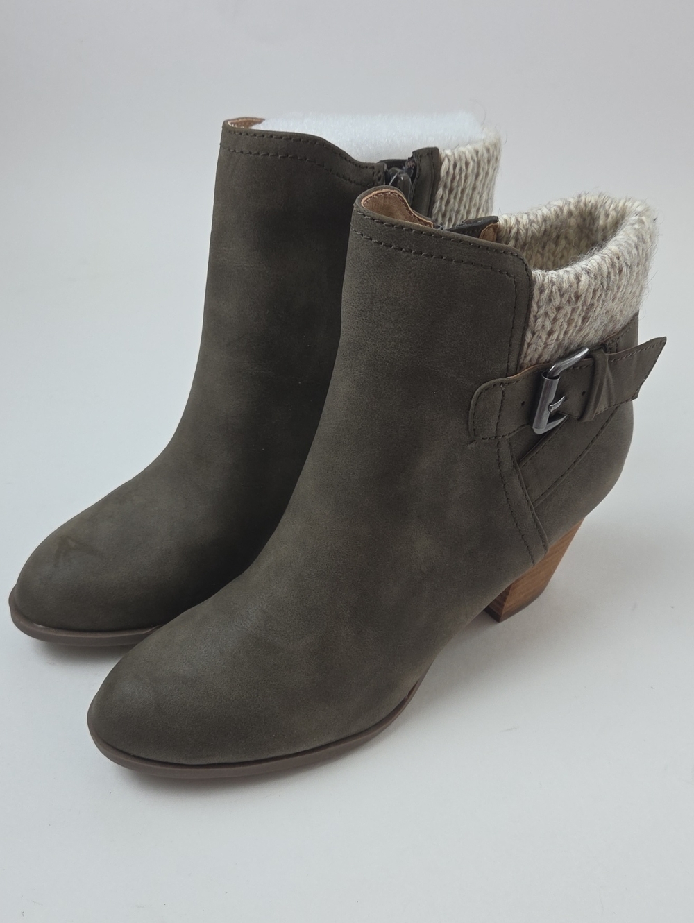 Report Women's Charles Sweater Trim Olive Green Bootie Sz 6 NWOT